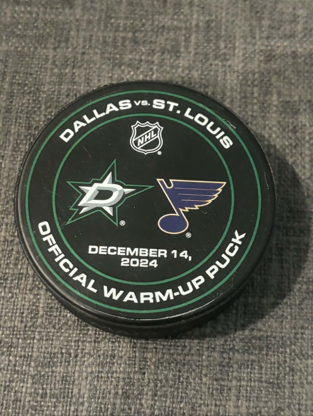 Dallas Stars vs St. Louis Blues NHL Official Warm Up Hockey Puck